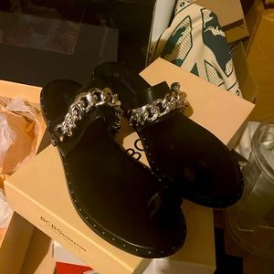 BCBG Generation Black Sandal with silver hardware. Size 8 1/2